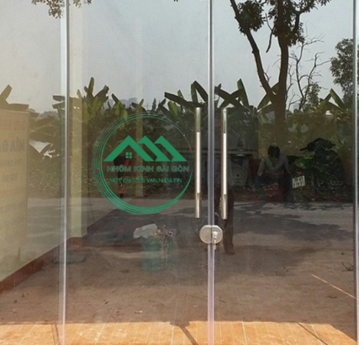 Cửa kính cường lực giá rẻ 